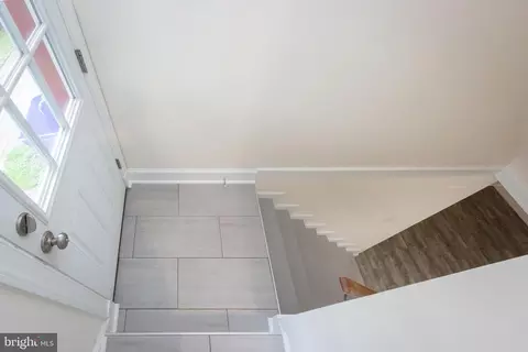 Entry Way - 2016 Lansdowne Way, Silver Spring, MD 20910 photo 2 of 3