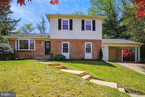 7004 Wick Ln, Derwood, MD 20855