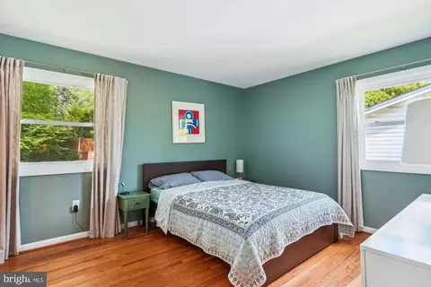 2409 Hayden Dr, Silver Spring, MD 20902 photo 13