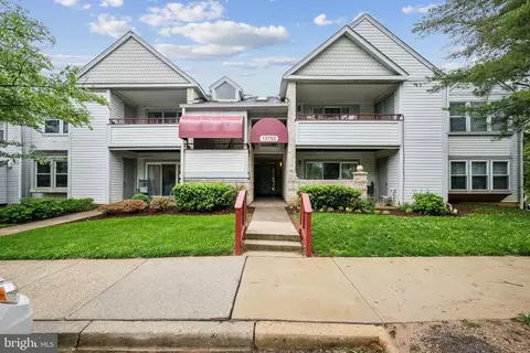 13702 Modrad Way #8-B-21, Silver Spring, MD 20904