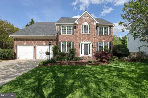 17823 Falconcrest Cir, Darnestown, MD 20874