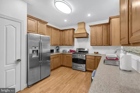 1010 Hollywood Ave, Silver Spring, MD 20904 photo 5