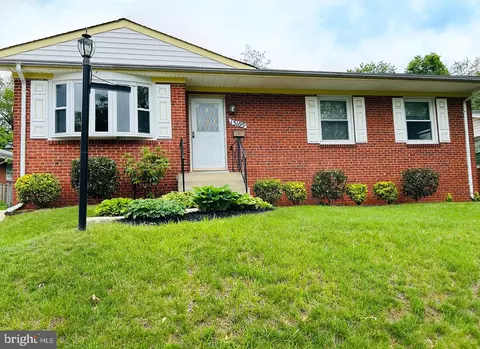 13105 Parkland Dr, Rockville, MD 20853