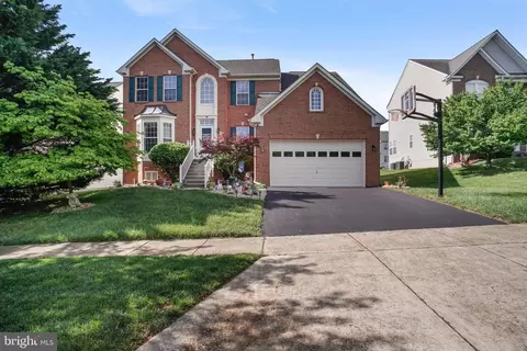 11401 Potomac Oaks Dr, Rockville, MD 20850