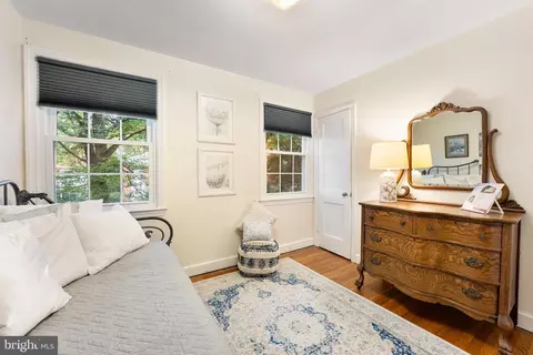 Bedroom - 407 Deerfield Ave, Silver Spring, MD 20910 photo 2 of 13