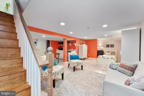 Bedroom - 407 Deerfield Ave, Silver Spring, MD 20910 photo 11 of 13
