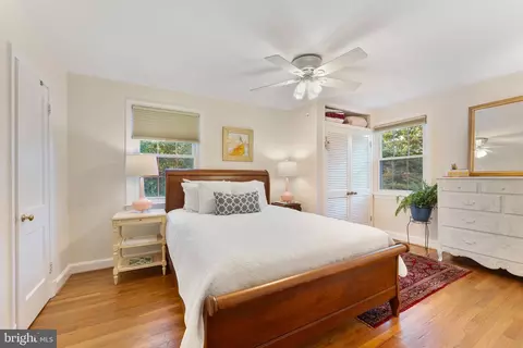 Bedroom - 407 Deerfield Ave, Silver Spring, MD 20910 photo 4 of 13