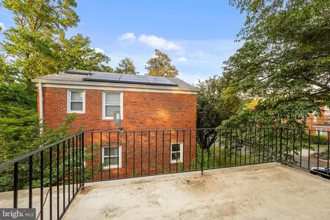Exterior - 407 Deerfield Ave, Silver Spring, MD 20910 photo 2 of 10