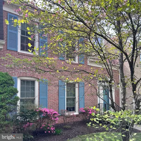 9217 Gatewater Ter, Potomac, MD 20854