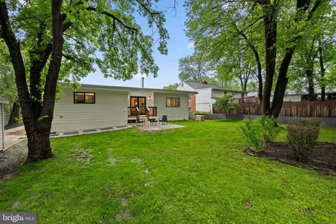 Exterior - 11513 Orebaugh Ave, Silver Spring, MD 20902 photo 5 of 7