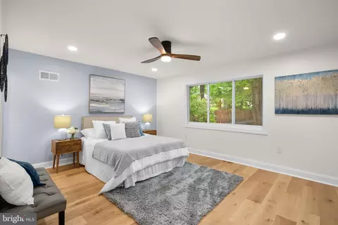 Bedroom - 11513 Orebaugh Ave, Silver Spring, MD 20902 photo 1 of 6