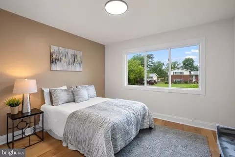 Bedroom - 11513 Orebaugh Ave, Silver Spring, MD 20902 photo 4 of 6