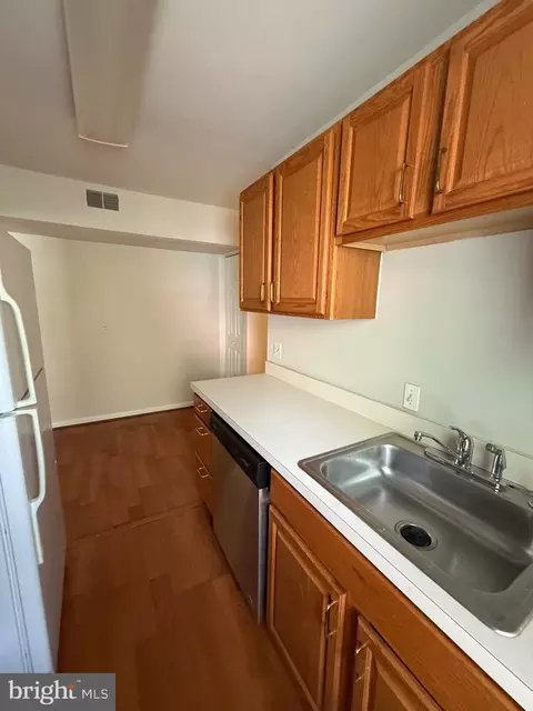 Kitchen - 8216 Nolte Ave, Silver Spring, MD 20910 photo 3 of 10