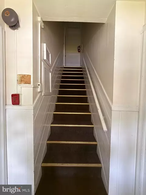 Entry Way - 8216 Nolte Ave, Silver Spring, MD 20910 photo 1 of 9