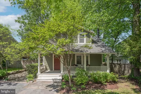 10120 Capitol View Ave, Silver Spring, MD 20910 photo 3