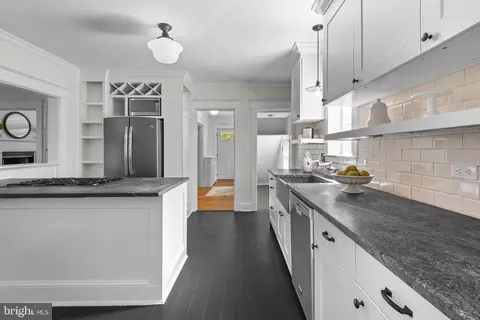 10120 Capitol View Ave, Silver Spring, MD 20910 photo 24