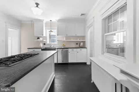 10120 Capitol View Ave, Silver Spring, MD 20910 photo 23