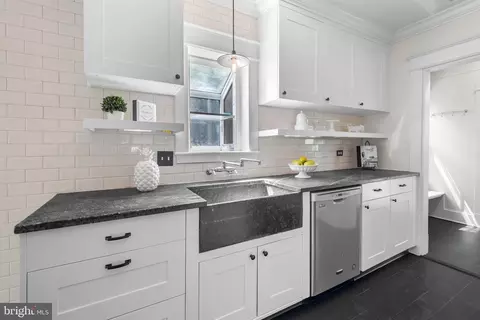 10120 Capitol View Ave, Silver Spring, MD 20910 photo 25