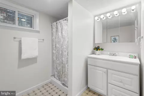 10120 Capitol View Ave, Silver Spring, MD 20910 photo 47