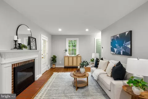 8713 Reading Rd, Silver Spring, MD 20901 photo 9