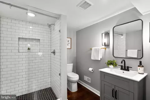 8713 Reading Rd, Silver Spring, MD 20901 photo 34