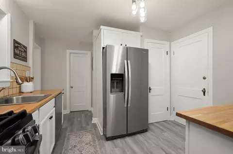 13 Granville Dr, Silver Spring, MD 20901 photo 12