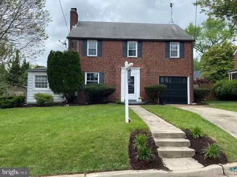 13 Granville Dr, Silver Spring, MD 20901