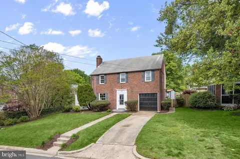 13 Granville Dr, Silver Spring, MD 20901 photo 3