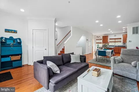 2350 Cobble Hill Ter, Wheaton, MD 20902 photo 5