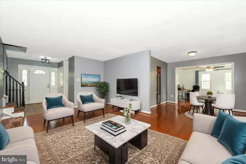 Living - 17400 Hughes Rd, Poolesville, MD 20837 photo 1 of 15