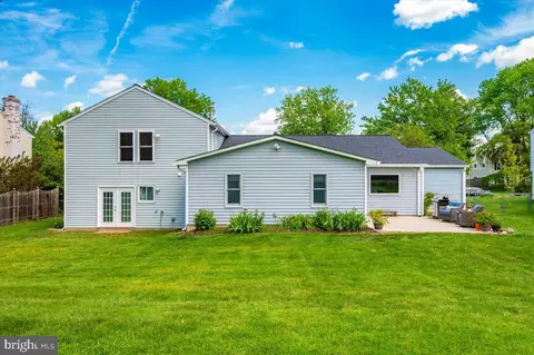 Exterior - 17400 Hughes Rd, Poolesville, MD 20837 photo 2 of 17