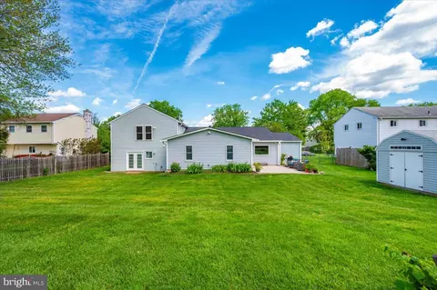 Exterior - 17400 Hughes Rd, Poolesville, MD 20837 photo 8 of 17