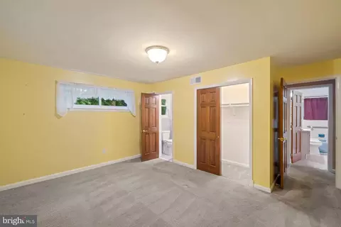 12601 Two Farm Dr, Silver Spring, MD 20904 photo 27