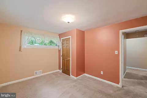12601 Two Farm Dr, Silver Spring, MD 20904 photo 24