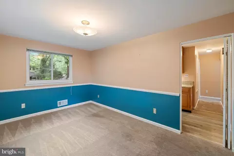 12601 Two Farm Dr, Silver Spring, MD 20904 photo 10