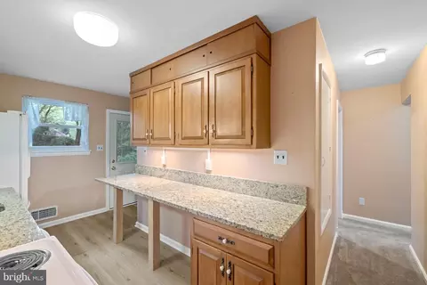 12601 Two Farm Dr, Silver Spring, MD 20904 photo 16