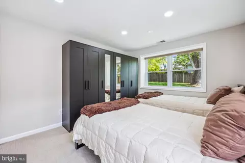 Bedroom - 10711 Huntwood Dr, Silver Spring, MD 20901 photo 8 of 9