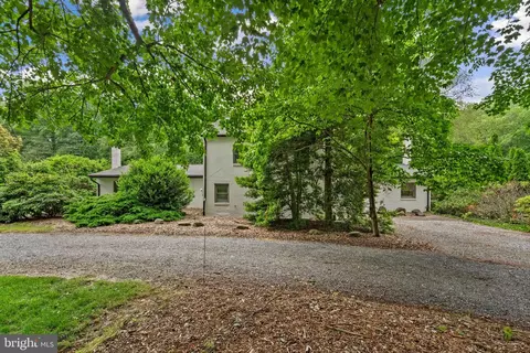 15708 Thompson Rd, Silver Spring, MD 20905