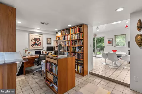15708 Thompson Rd, Silver Spring, MD 20905 photo 21