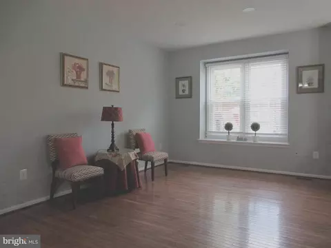 2310 Patternbond Dr, Silver Spring, MD 20902