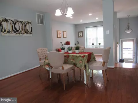 2310 Patternbond Dr, Silver Spring, MD 20902 photo 5