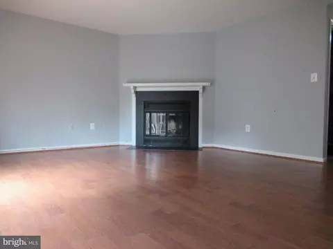 2310 Patternbond Dr, Silver Spring, MD 20902 photo 19