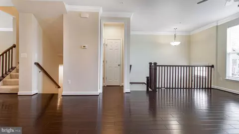Entry Way - 3626 Doc Berlin Dr, Silver Spring, MD 20906 photo 5 of 14
