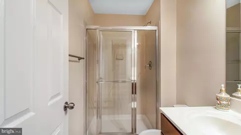 Entry Way - 3626 Doc Berlin Dr, Silver Spring, MD 20906 photo 14 of 14