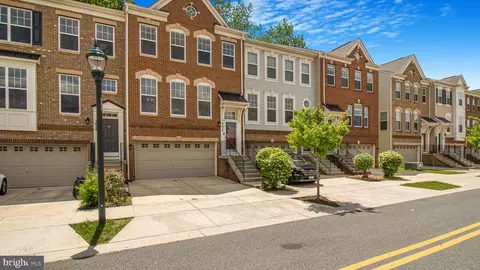 Exterior - 3626 Doc Berlin Dr, Silver Spring, MD 20906 photo 8 of 10
