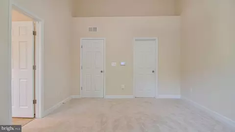 Bedroom - 3626 Doc Berlin Dr, Silver Spring, MD 20906 photo 3 of 12