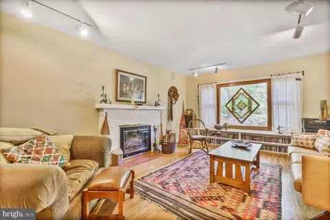 Living - 406 Pershing Dr, Silver Spring, MD 20910 photo 1 of 2
