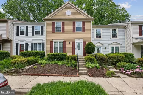 2327 London Bridge Dr, Silver Spring, MD 20906