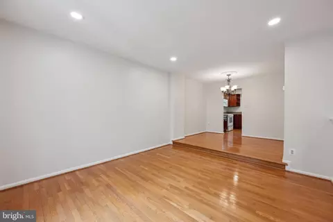 2327 London Bridge Dr, Silver Spring, MD 20906 photo 6
