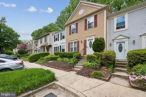 2327 London Bridge Dr, Silver Spring, MD 20906 photo 3